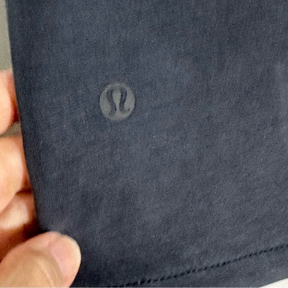 NWT Lululemon Softstreme High Rise Mini Skirt size XS Black - Picture 5 of 9
